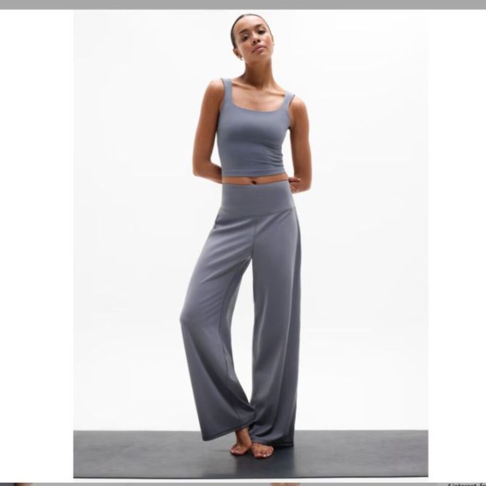 NWT Athleta Elation Ultra High Rise Wide Leg Pant -- XS